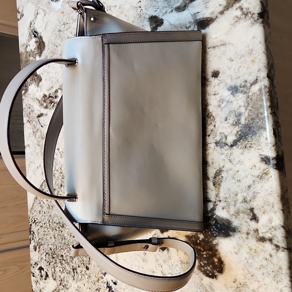 Michael Kors Purse Bi Color bag - Picture 10 of 16